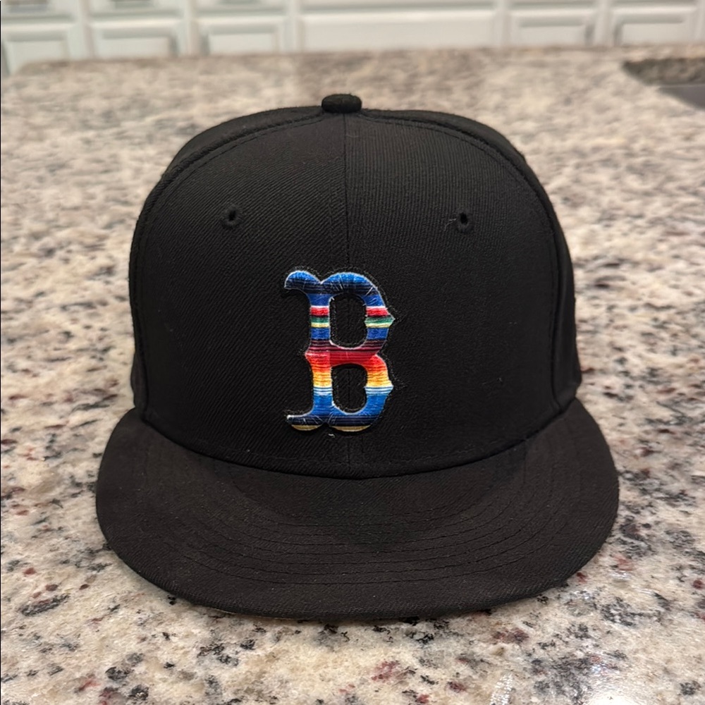New Era Black 59FIFTY Cap Boston Red Sox. Hispanic Heritage Cap